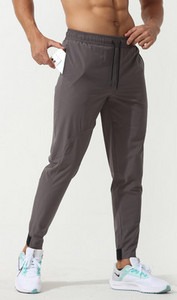 Vīriešu bikses ar kabatu četrās krāsās