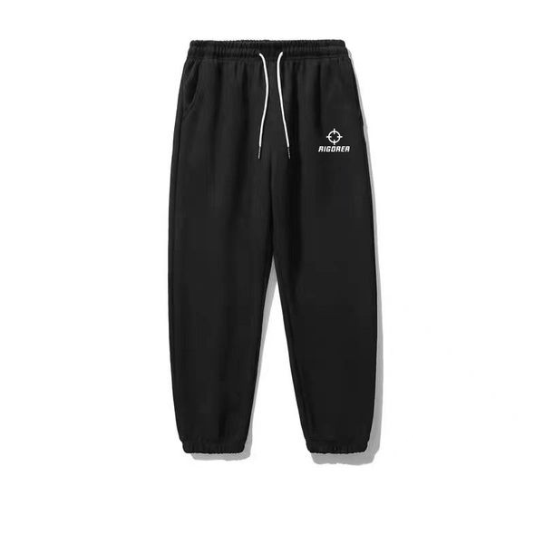 Sporta apakšbikses ar uzrakstiem vīriešiem