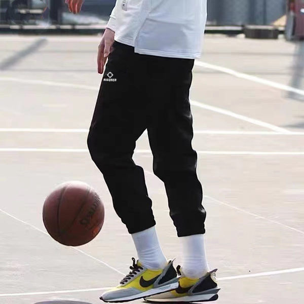 Muške hlače - s džepom