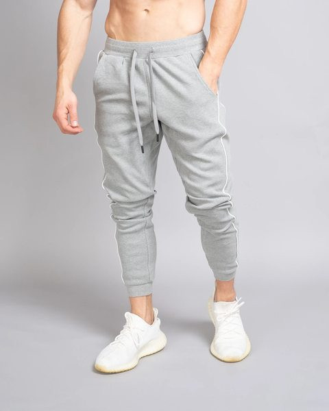 Sporta bikses ar gumiju