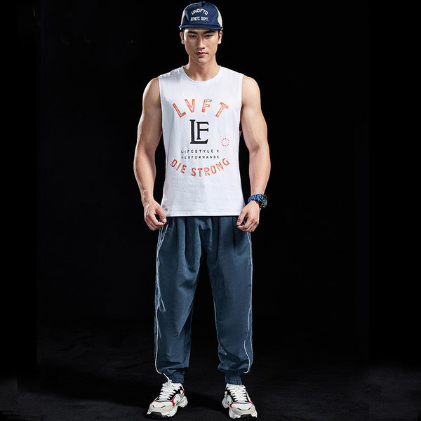 Vīriešu sporta bikses ar platām šņorēm