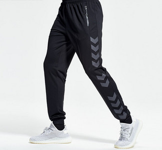 Αθλητικό ανδρικό παντελόνι, διάφορα μοντέλα, με μπορντούρα και φόδρα