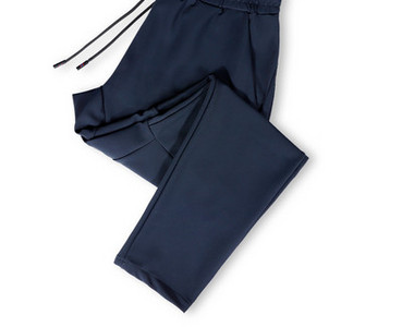 Vīriešu sporta bikses - ar kabatu un šņorēm