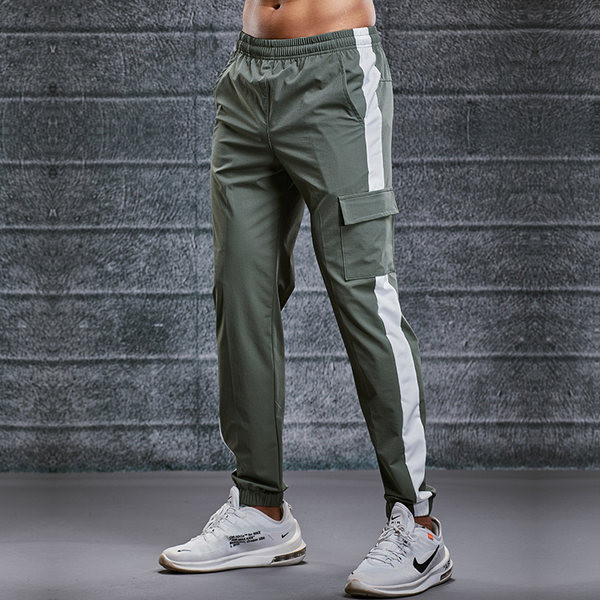 Ανδρικό αθλητικό παντελόνι με τσέπη