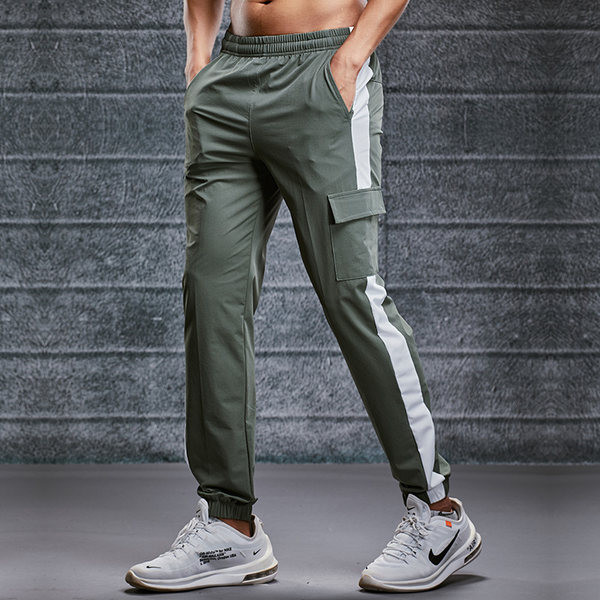 Ανδρικό αθλητικό παντελόνι με τσέπη