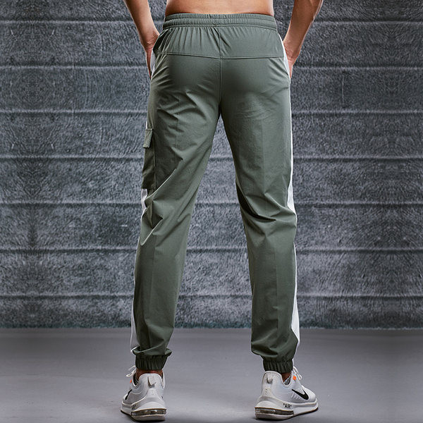 Ανδρικό αθλητικό παντελόνι με τσέπη