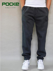 Őszi-téli férfi nadrág sportmodell zsebbel