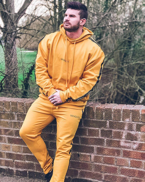 Sportos férfi nadrág szegéllyel