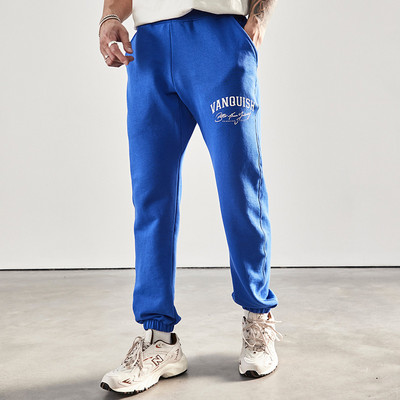 Férfi alsók felirattal