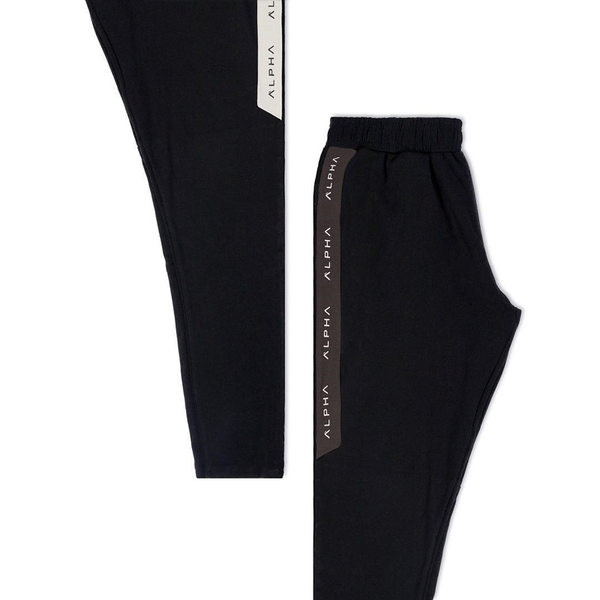 Bezmaksas raksta vīriešu bikses ar apmali