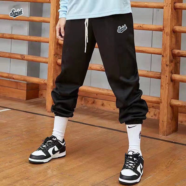 Sportiskas vīriešu apakšbikses ar uzrakstu