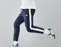 Ikdienas sporta bikses ar šņorēm un šņorēm