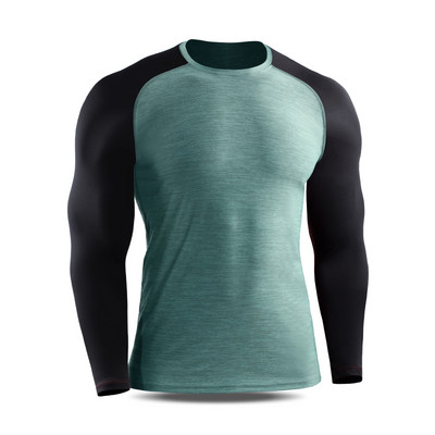 Sportiska vīriešu blūze ar garām piedurknēm piemērota fitnesam