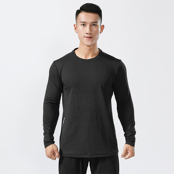 Vīriešu sporta krekls ar apdruku aizmugurē