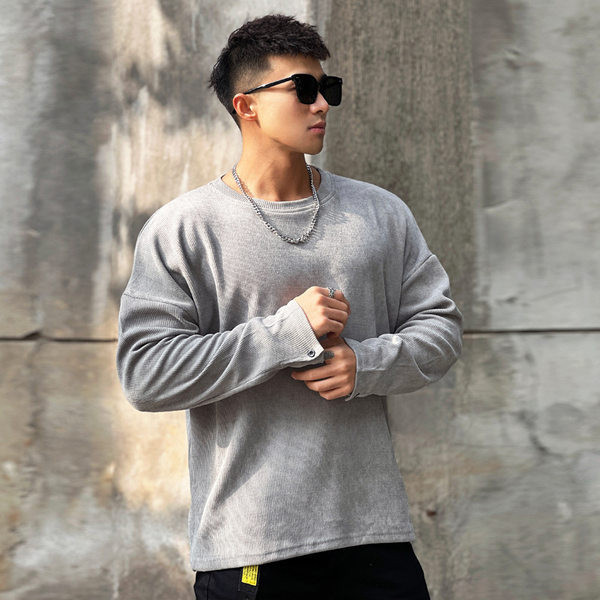 Bezmaksas raksta sporta blūze ar garām piedurknēm vīriešiem