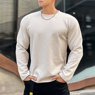 Sportos férfi blúz kerek nyakkivágással és mintával