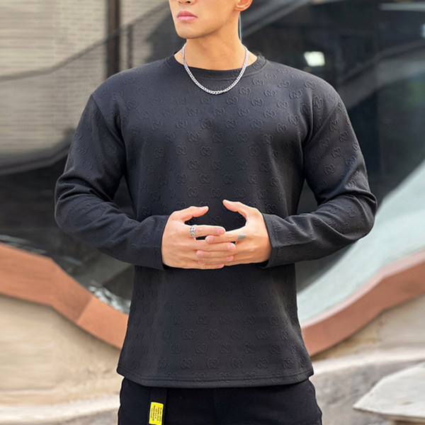 Sportos férfi blúz kerek nyakkivágással és mintával