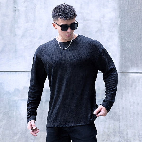 Vīriešu vienkrāsaina brīva blūze, kas piemērota sportam