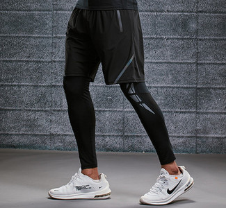 Vīriešu sporta šorti ar lenti