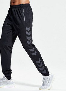 Ανδρικό αθλητικό μαύρο παντελόνι