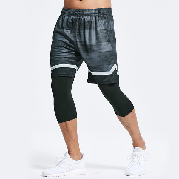 Uus meeste lühikeste pükste mudel sääristega