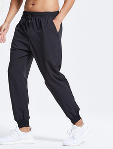 Férfi alsó zsebbel