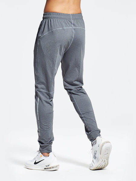 Vīriešu apakšveļa četrās krāsās