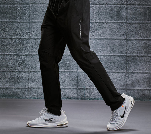 Vīriešu ikdienas apakšbikses divās krāsās