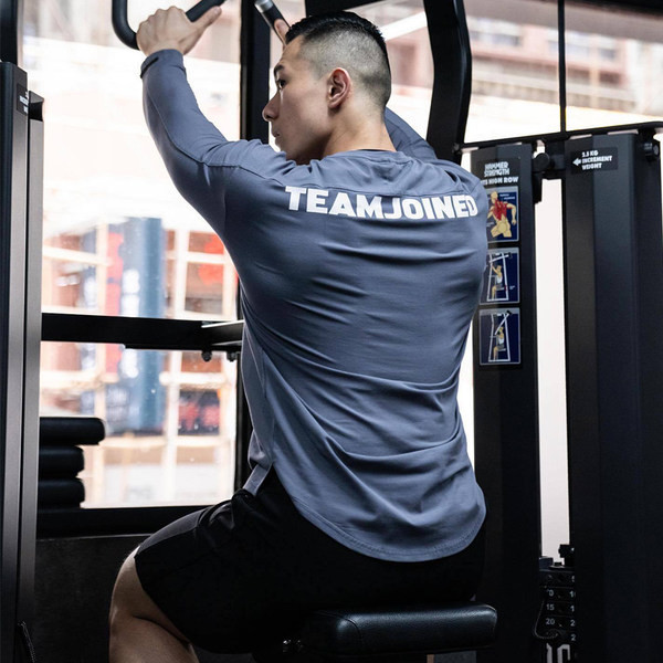 Férfi blúz felirattal