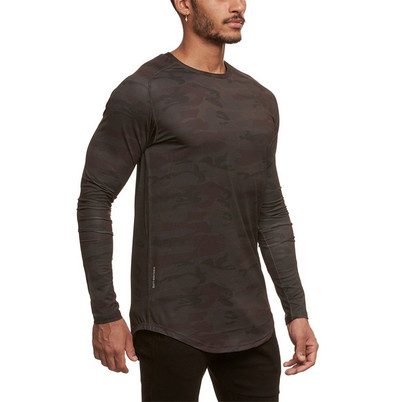 Tīra sporta blūze ar garām piedurknēm