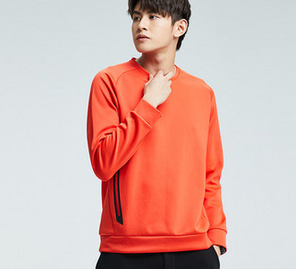 Ανδρική φαρδιά μπλούζα με αθλητικό μοντέλο τσέπη