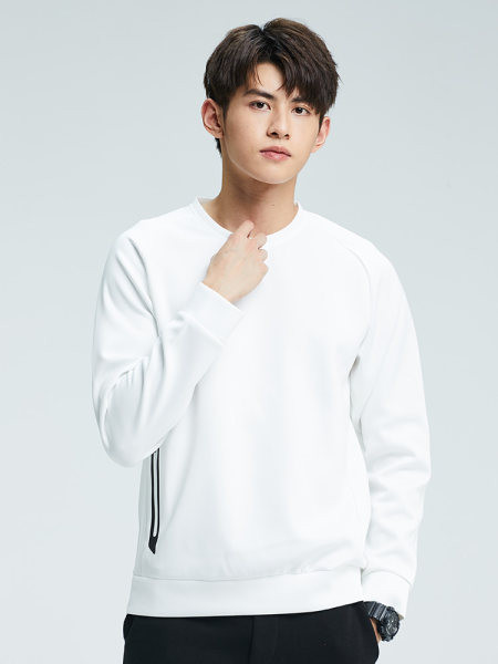 Ανδρική φαρδιά μπλούζα με αθλητικό μοντέλο τσέπη