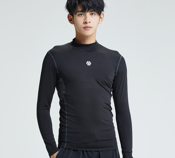 Férfi sportblúz, testhezálló, hosszú ujjú modell
