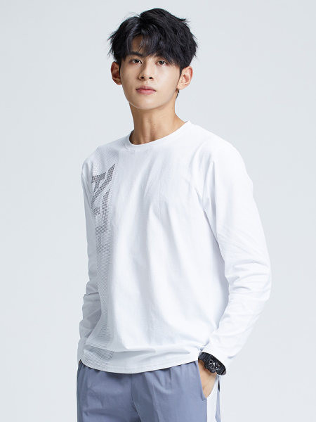 Vīriešu ikdienas blūze ar apaļu kaklu - trīs krāsas