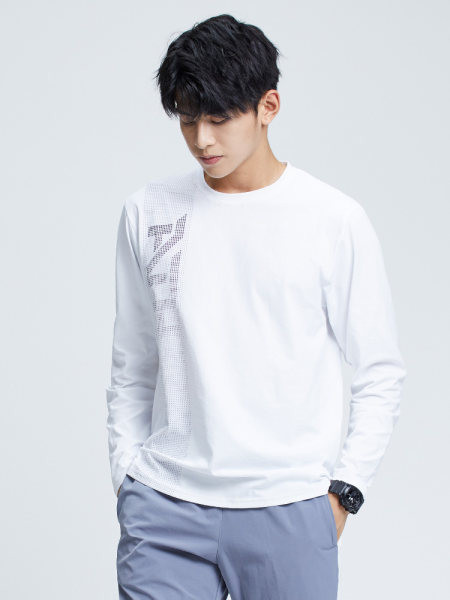 Vīriešu ikdienas blūze ar apaļu kaklu - trīs krāsas