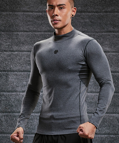 Men`s fitted blouse suitable for sports