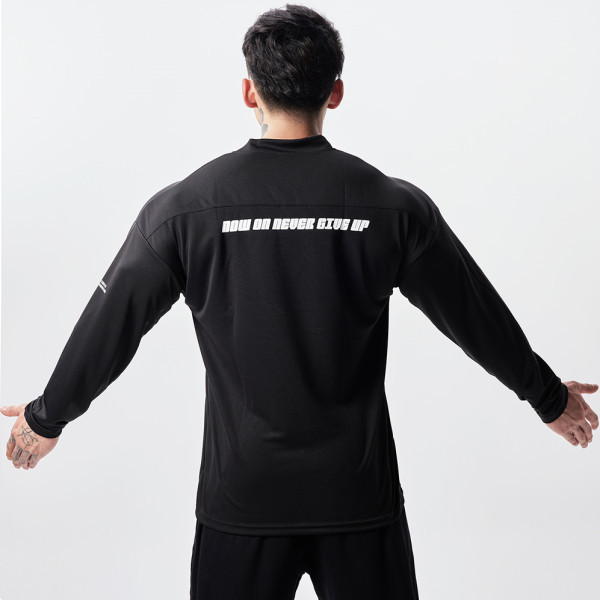 Vīriešu ikdienas blūze ar aplikāciju ar v veida izgriezumu