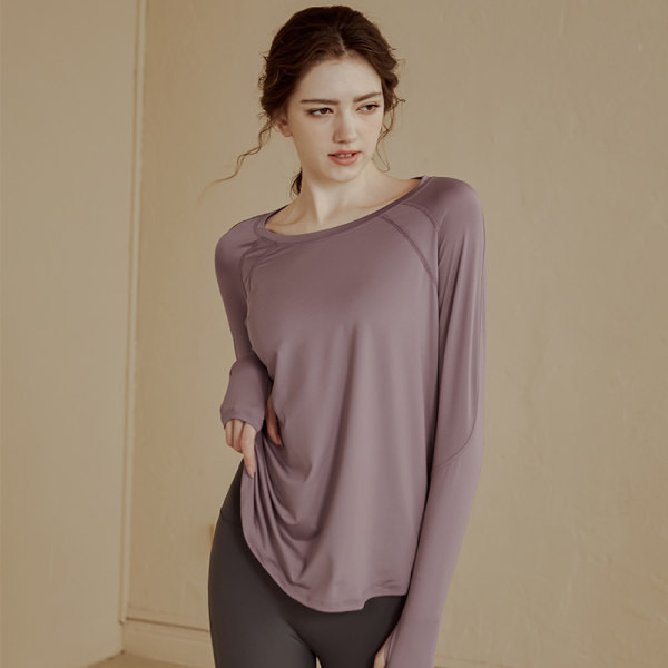 Sieviešu sporta blūze no ātri žūstoša materiāla