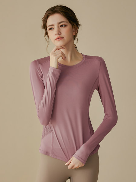 Sieviešu vienkrāsaina blūze, kas piemērota sportam