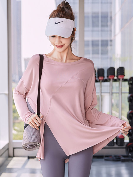 Široki model sportske ženske bluze