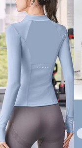 Moteriška sportinė palaidinė su užtrauktuku