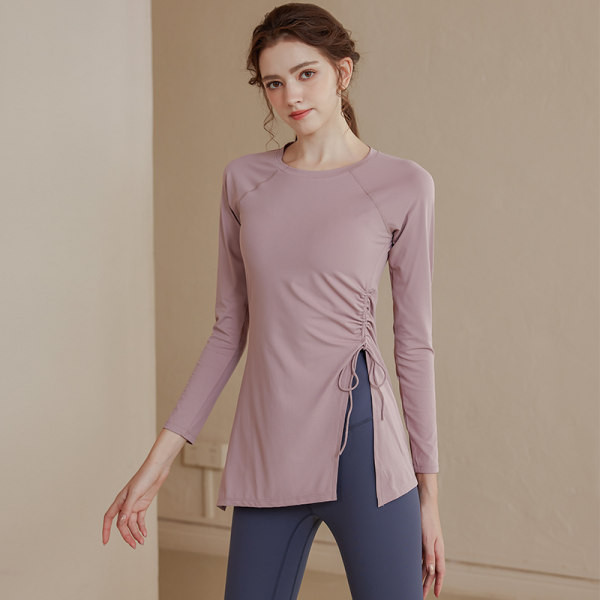 Sportiska sieviešu asimetriska blūze ar šķēlumiem