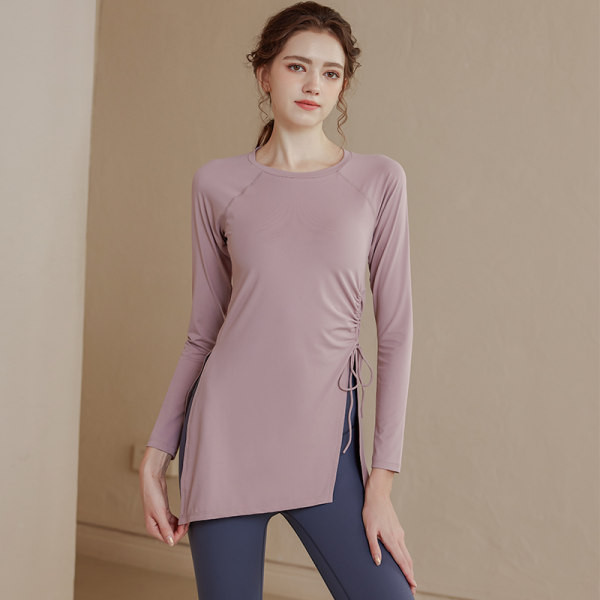 Sportiska sieviešu asimetriska blūze ar šķēlumiem