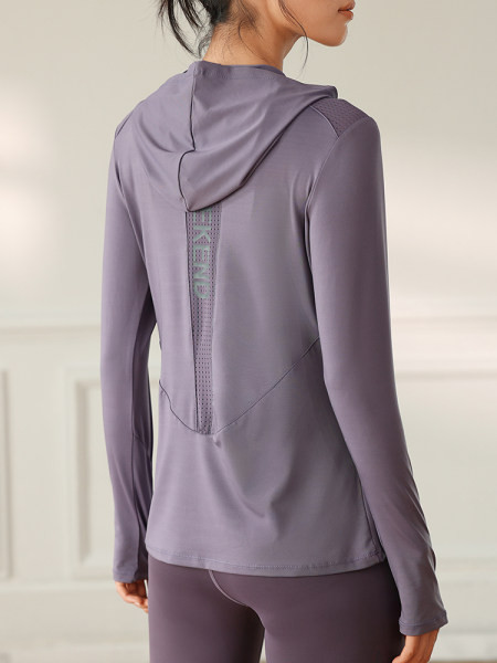 Női sport blúz kapucnival és felirattal