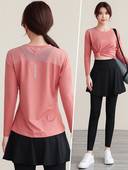 Γυναικεία αθλητική μπλούζα με στρογγυλή λαιμόκοψη - τρία χρώματα