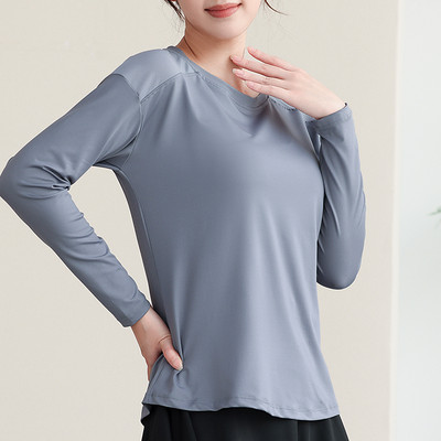 Γυναικεία αθλητική μπλούζα με στρογγυλή λαιμόκοψη - τρία χρώματα