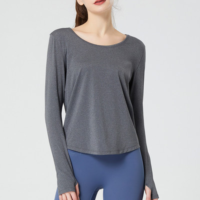 Ženska sportska bluza dugih rukava i ovalnog izreza