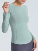 Γυναικεία αθλητική μπλούζα με μακριά μανίκια