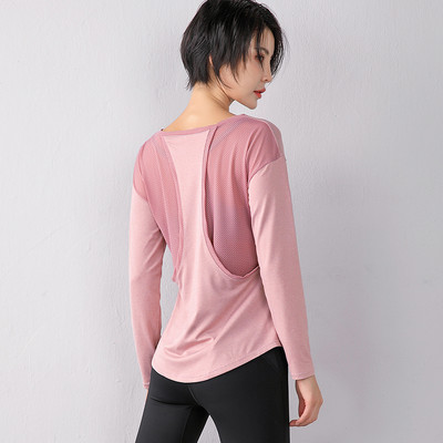 Gyorsan száradó anyagból készült női blúz