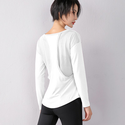 Gyorsan száradó anyagból készült női blúz